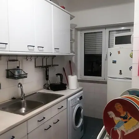 Almirante Reis Appartamento Lisbona